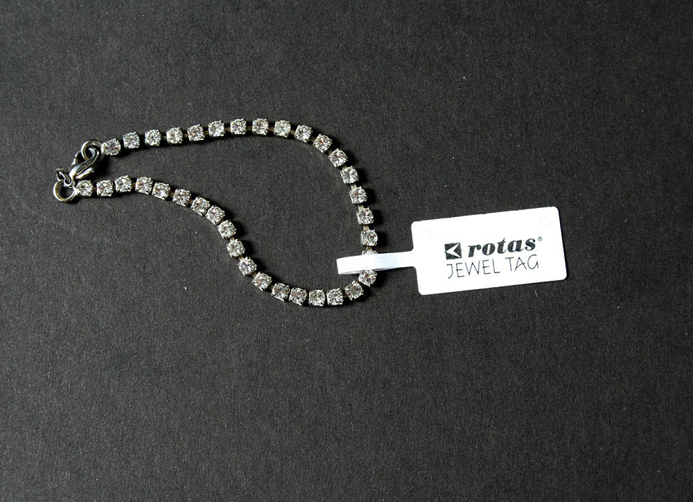 Tag RFID passivi per gioielli e monili
